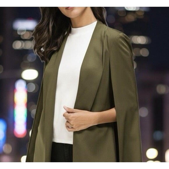 NWT Eloquii Plus Size Cape Cloak With Attached Vest Midi Length Green - Picture 6 of 10